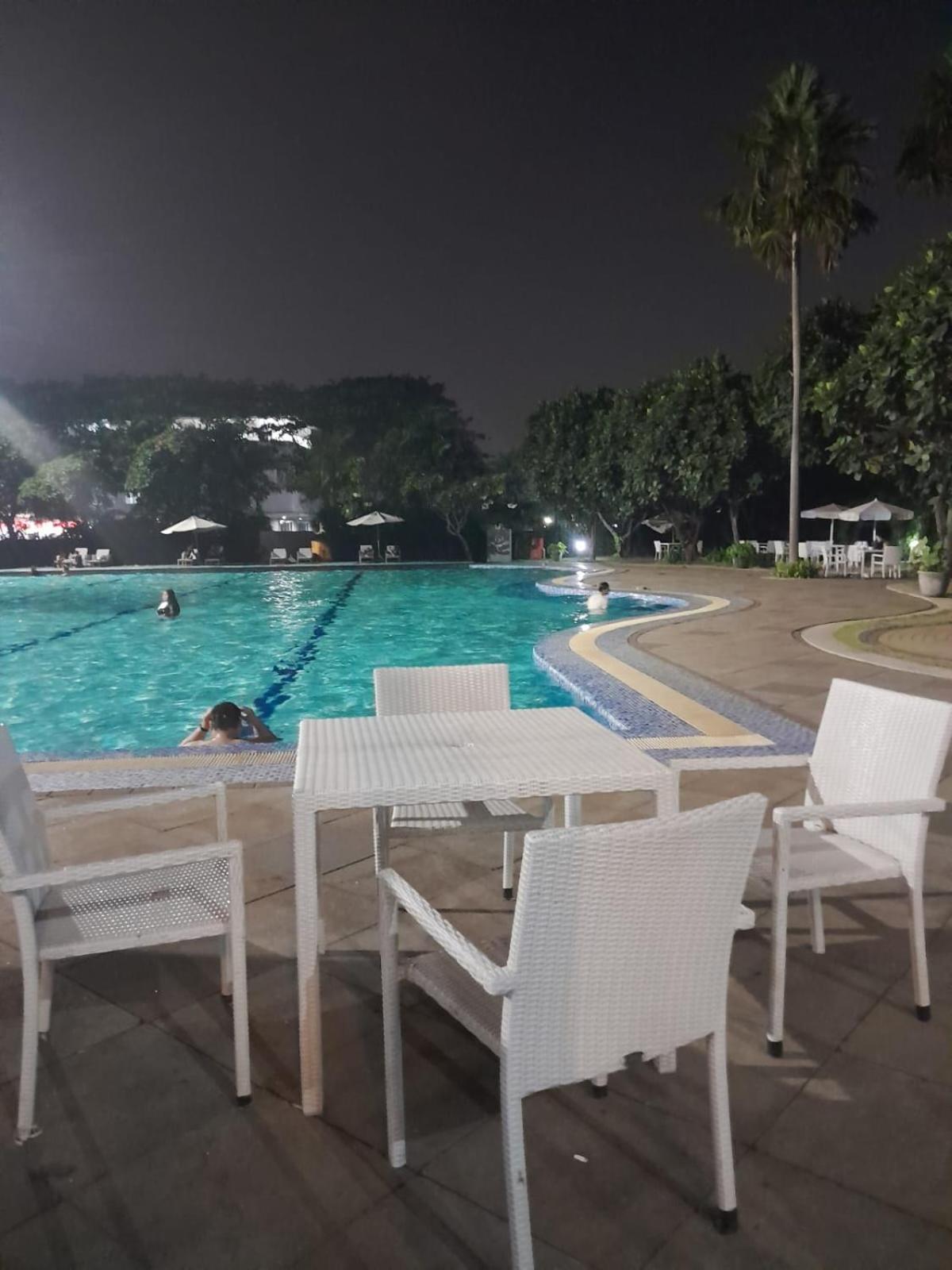 Dnd Room Aero Tangerang Buitenkant foto